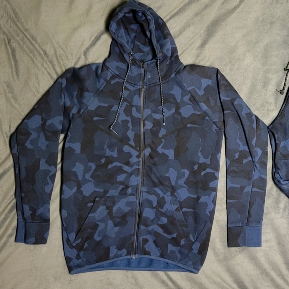 Blue Camouflage Sweatsuit